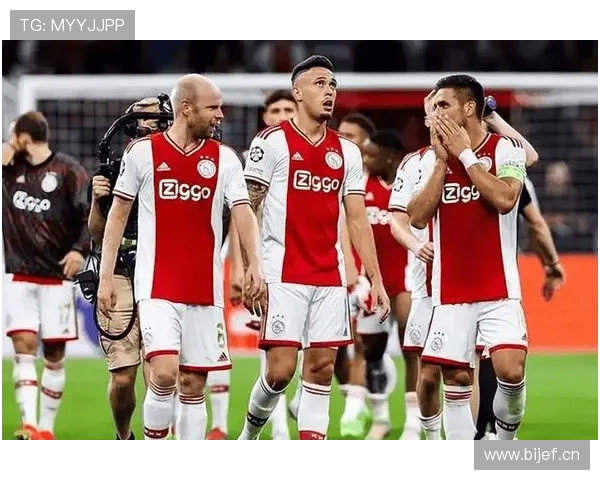 阿贾克斯关键比赛表现不佳:竞争格局与阶段性稳定性面临考验 阿贾克斯关键比赛表现不佳:竞争格局与阶段性稳定性面临考验